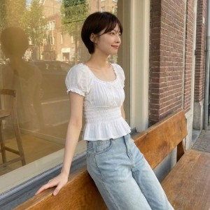 셔링 스모크 페플럼 반팔 블라우스 FSF-0010